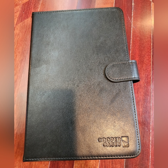 Cooper keyboard case for 7-8" tablets - Picture 5 of 11